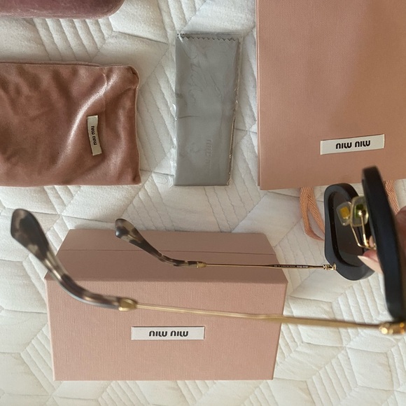 Mini Miu cat eye sunglasses main image 5